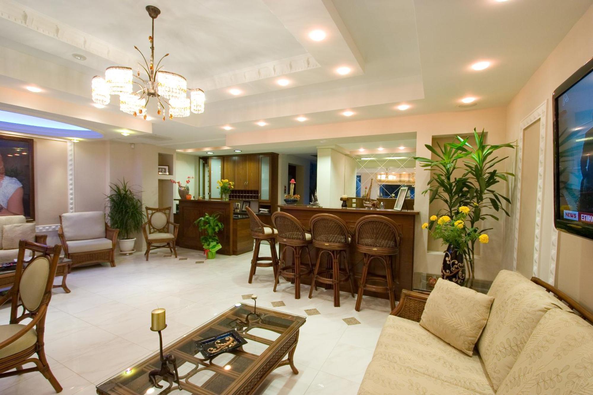 Hotel Viana Лутра-Едіпсу Екстер'єр фото